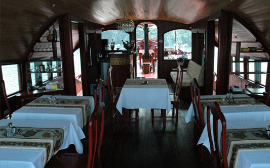 Red Dragon Cruise 3 days 2 nights